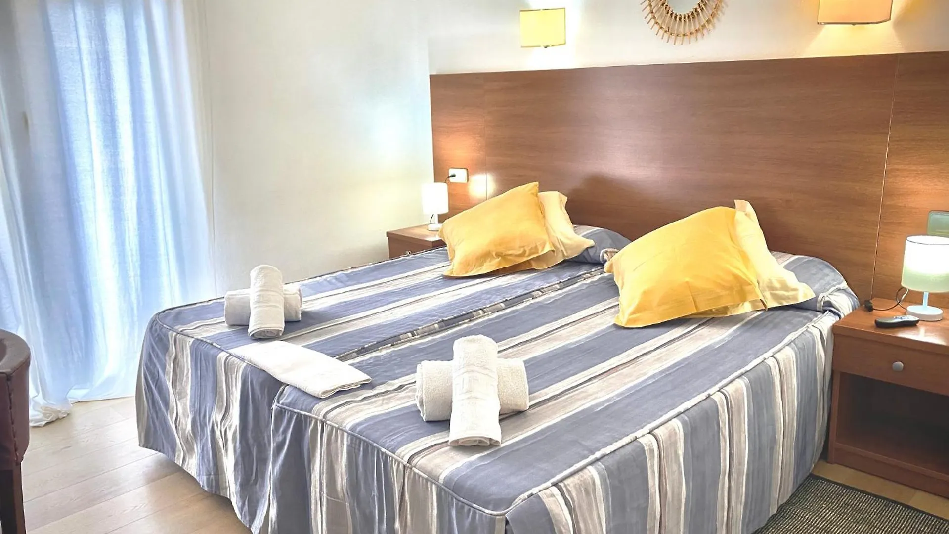 Hotel Medium Montecarlo Palafrugell Spain